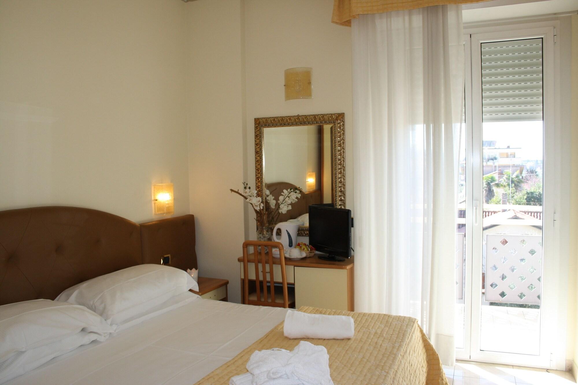 Hotel Gaston Rimini Exterior foto