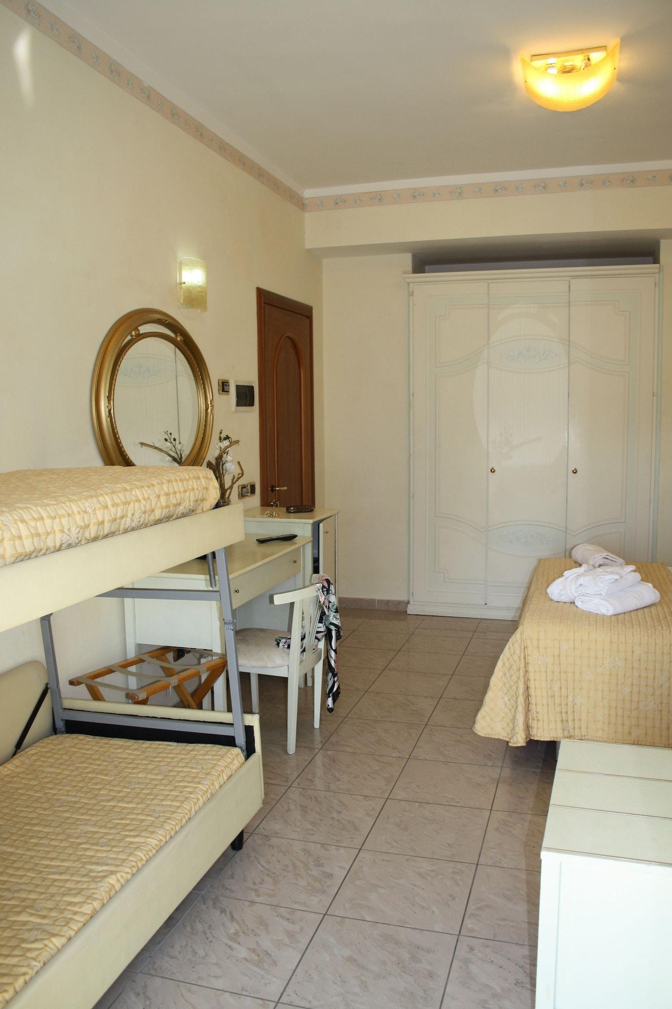 Hotel Gaston Rimini Exterior foto