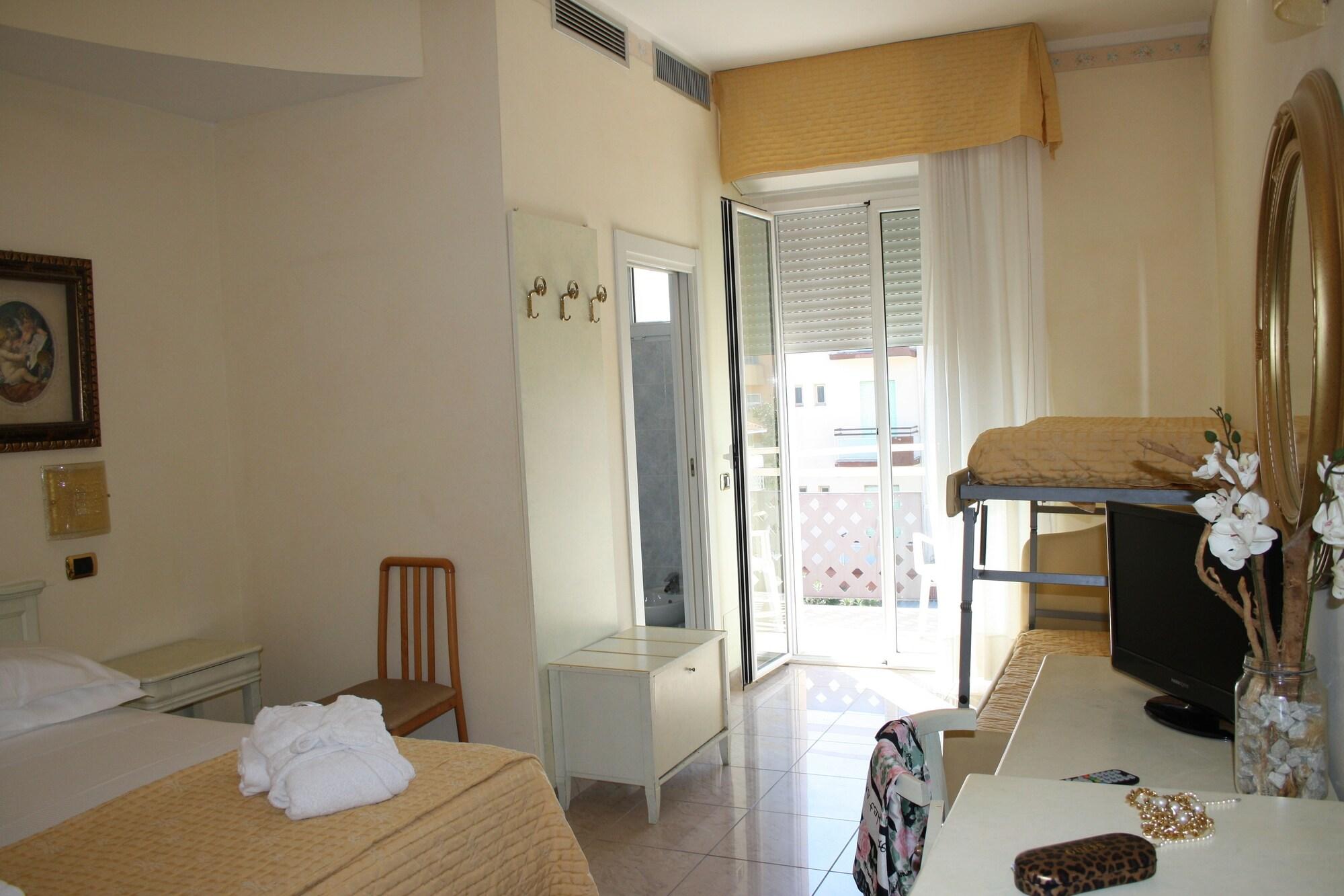 Hotel Gaston Rimini Exterior foto
