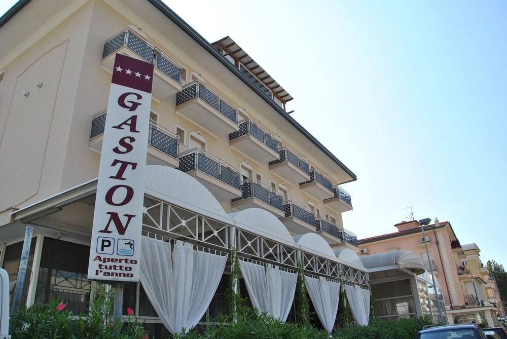 Hotel Gaston Rimini Exterior foto